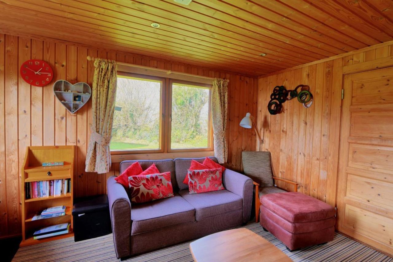 Вілла 10 Pinewood Retreat Лайм-Реджис Екстер'єр фото