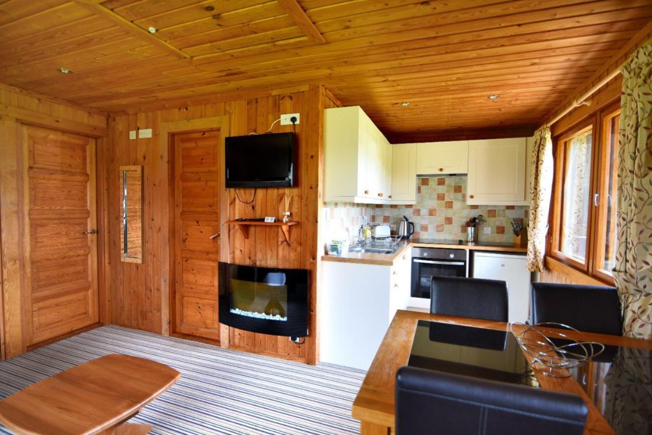 Вілла 10 Pinewood Retreat Лайм-Реджис Екстер'єр фото
